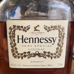 Meet your Posher, Danna